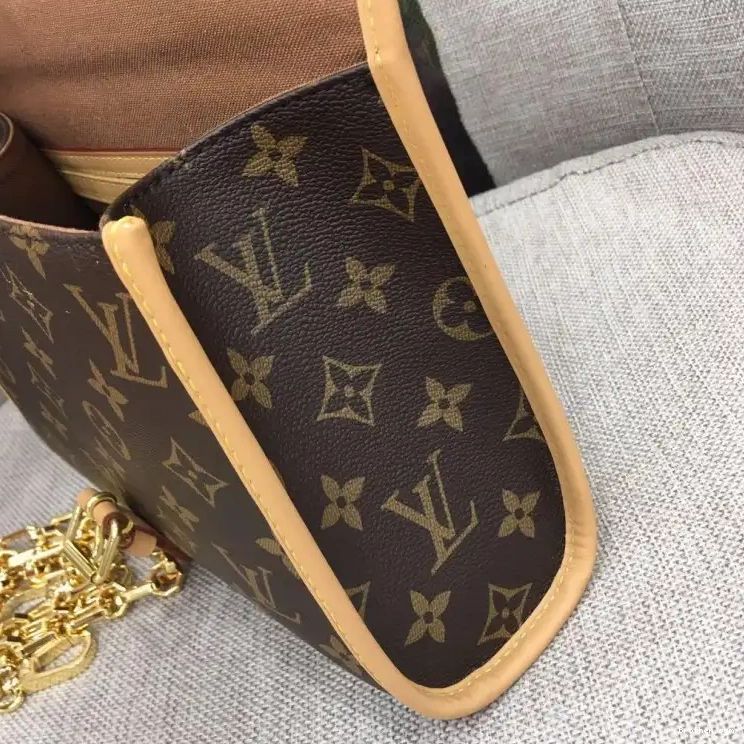 Brother sam LV Bags 19B570320 0816